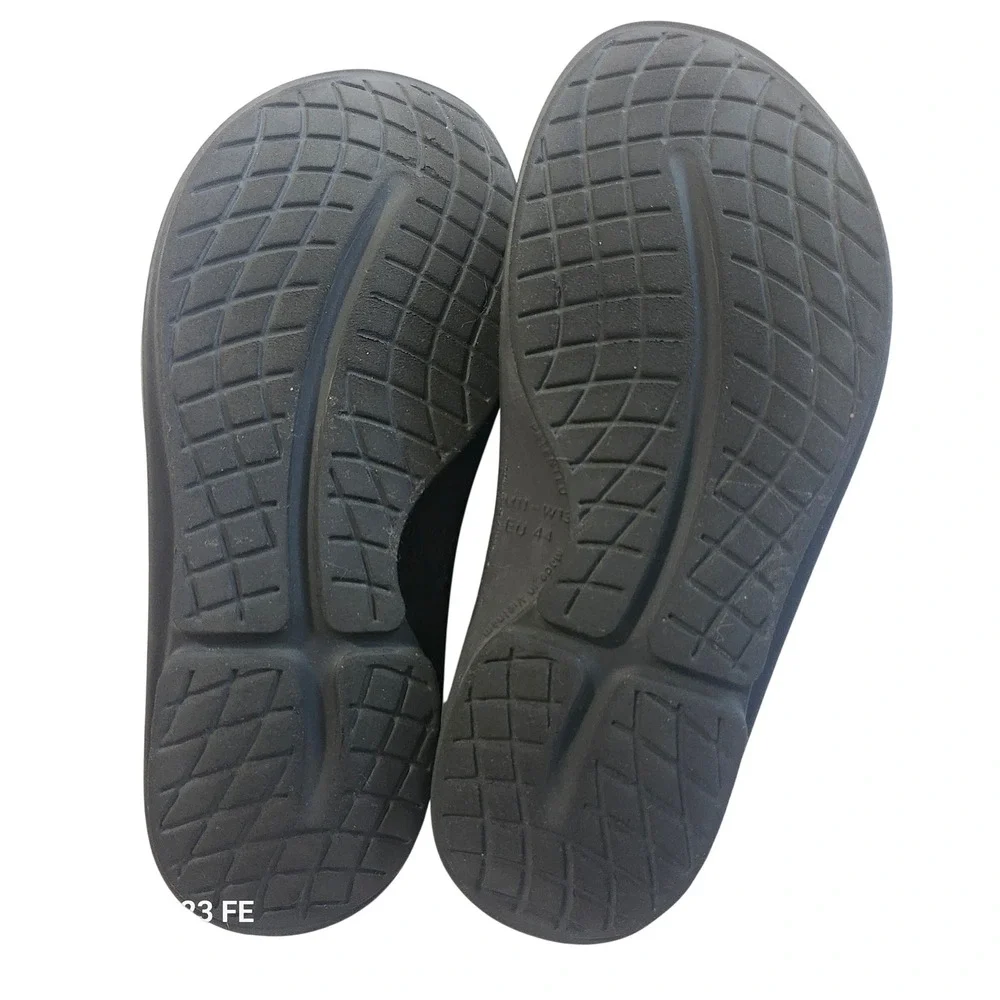 OOFOS these shoes